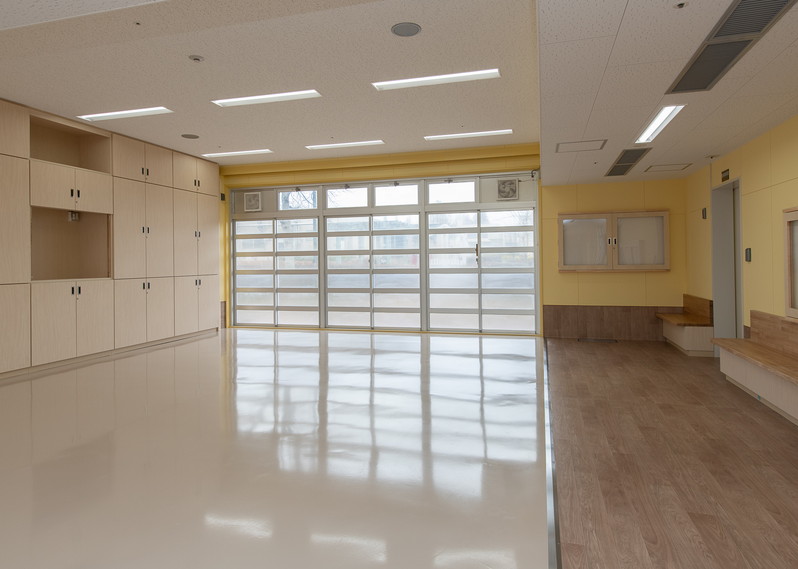 重度棟 1 寮内部 デイルーム