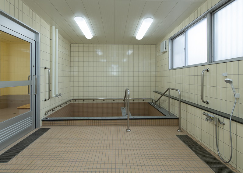 重度棟 1 寮内部 浴室